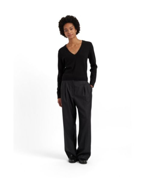 Женский свитер Chinti & Parker Wool-Cashmere V-Neck, цвет: Чёрный