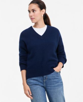 Petite Cashmere V-Neck Relaxed Pullover
