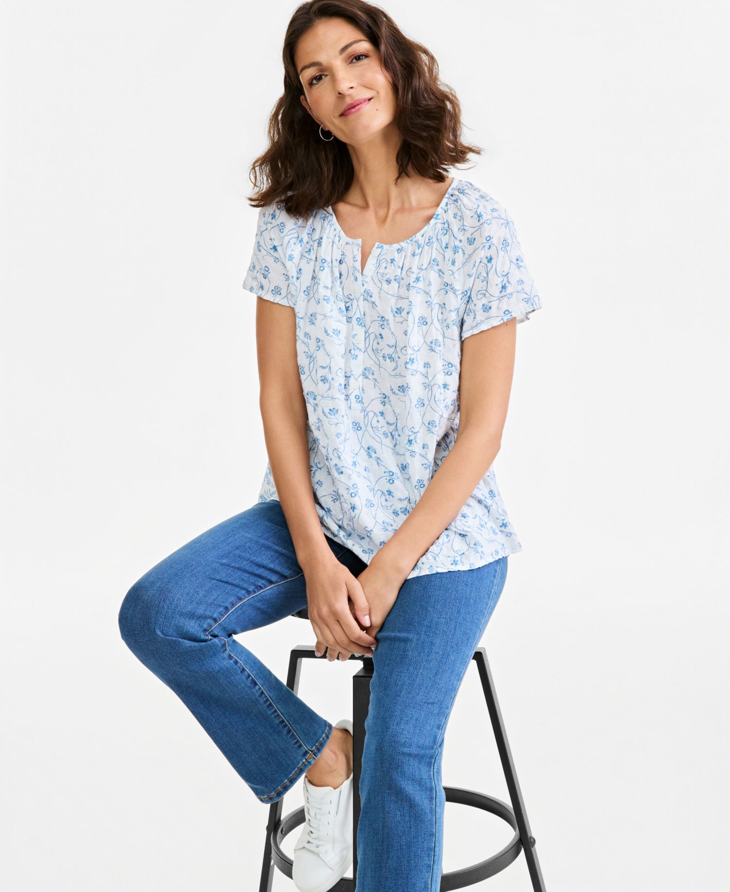 Women's Seersucker Floral-Print Top