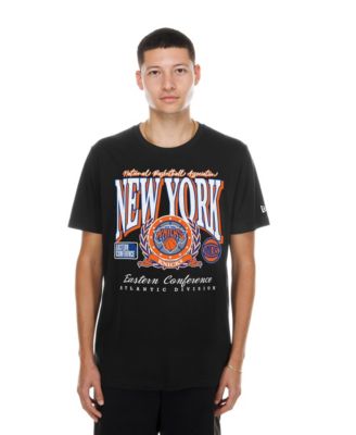 Men's Black New York Knicks Classic Crest T-Shirt