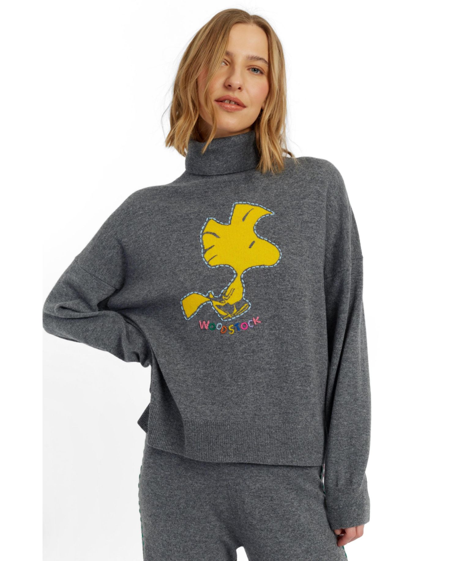 Women's Wool-Cashmere Woodstock Roll Neck Sweater