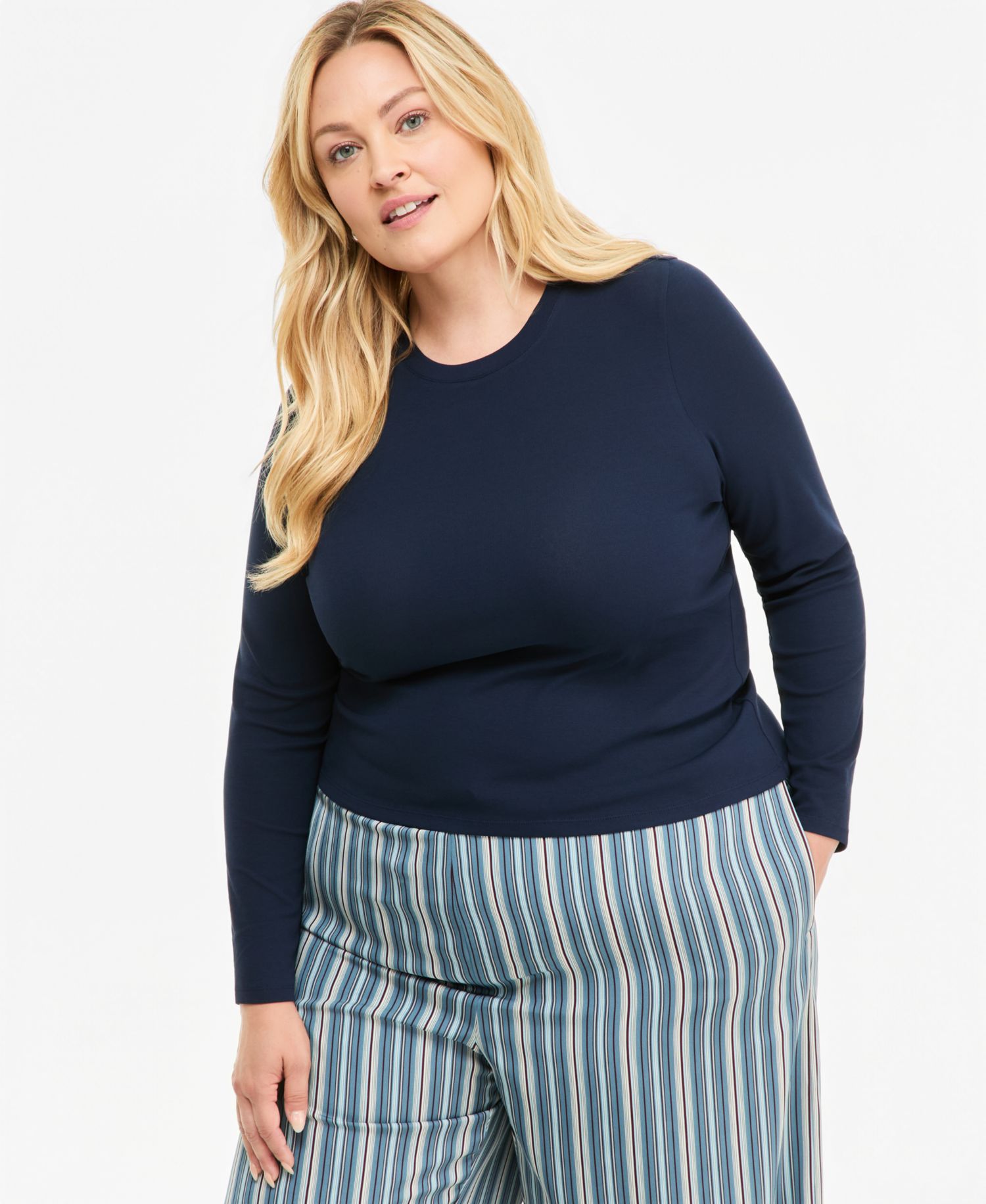 Plus Size Meet & Greet Long-Sleeve Top