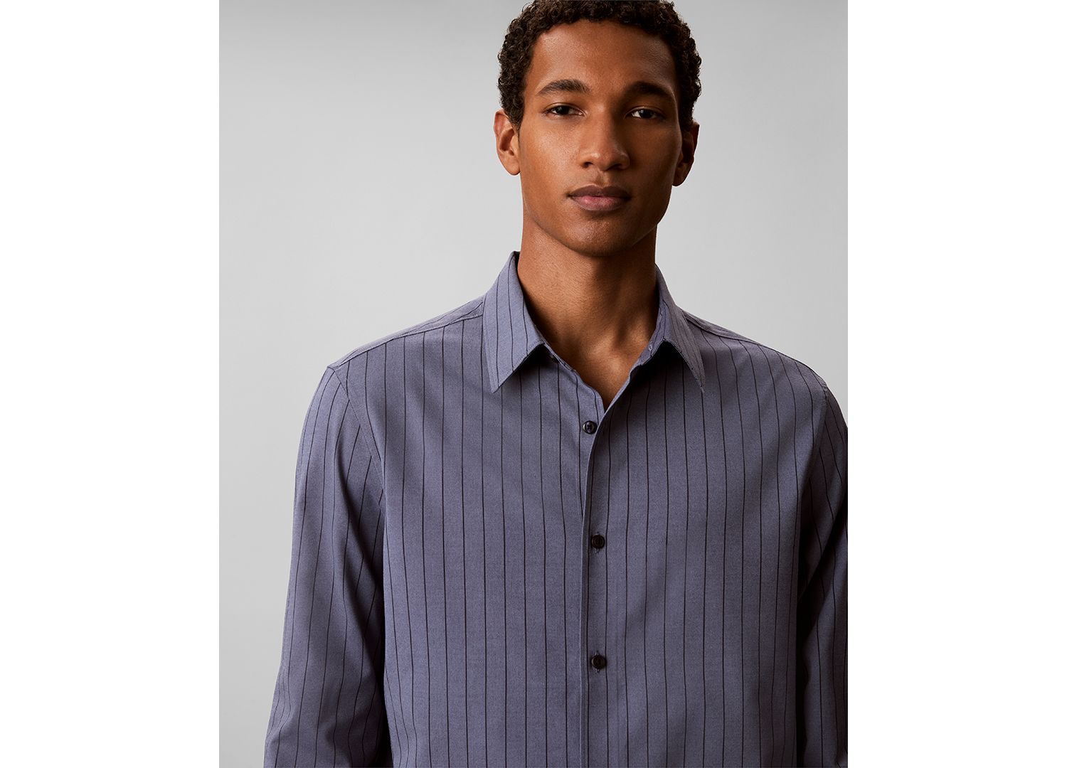 Men's Pinstripe Classic Long-Sleeve Shirt