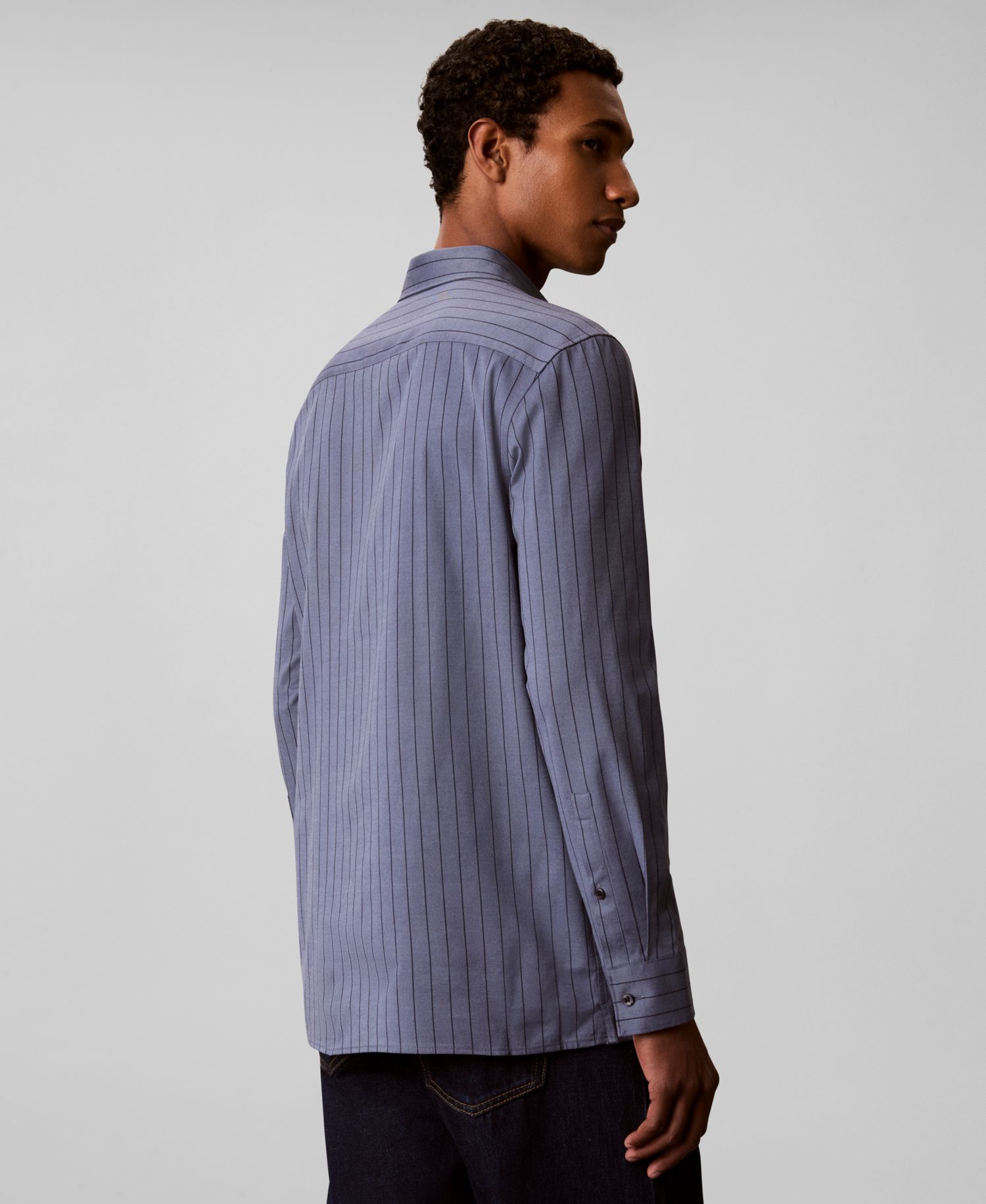 Men's Pinstripe Classic Long-Sleeve Shirt