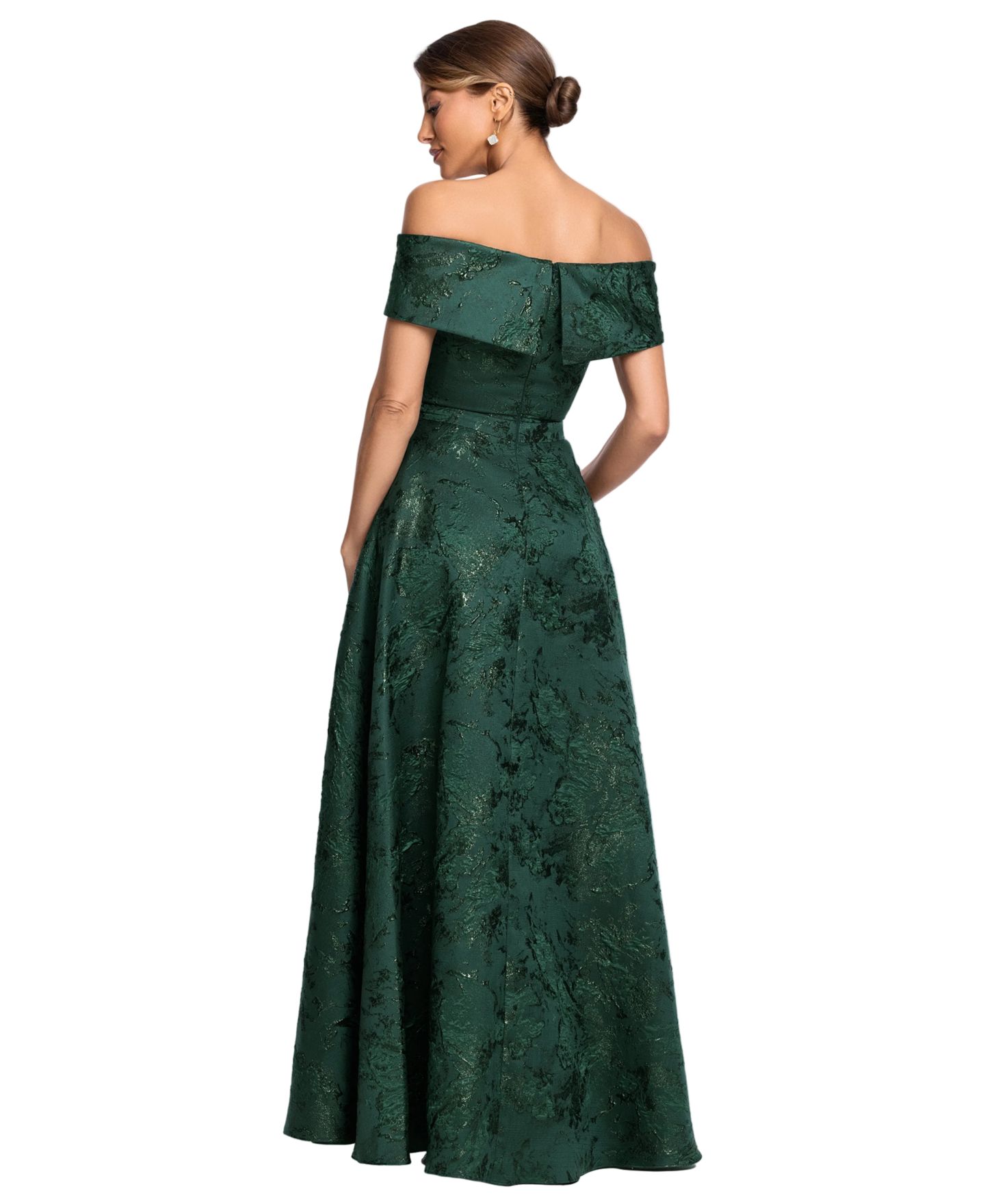 Женское платье XSCAPE Petite Metallic Brocade Off-the-Shoulder Gown, цвет: Тёмный зелёный — фото 3