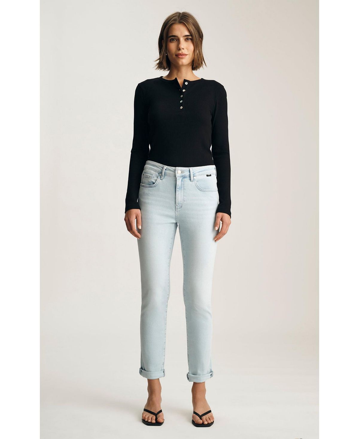Mavi Jeans Women's Kathleen Mid Rise Boyfriend In Bleached Feather Blue view 4 — MAYCSS fashion products