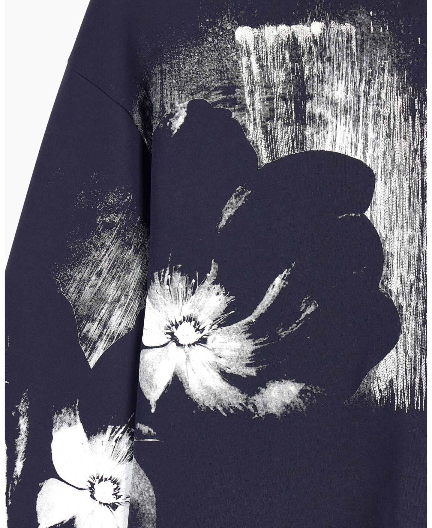 Мужской свитшот A|X Armani Exchange Exposed Flower Bonded Cotton Crewneck, цвет: Глубокий тёмно-синий — фото 6