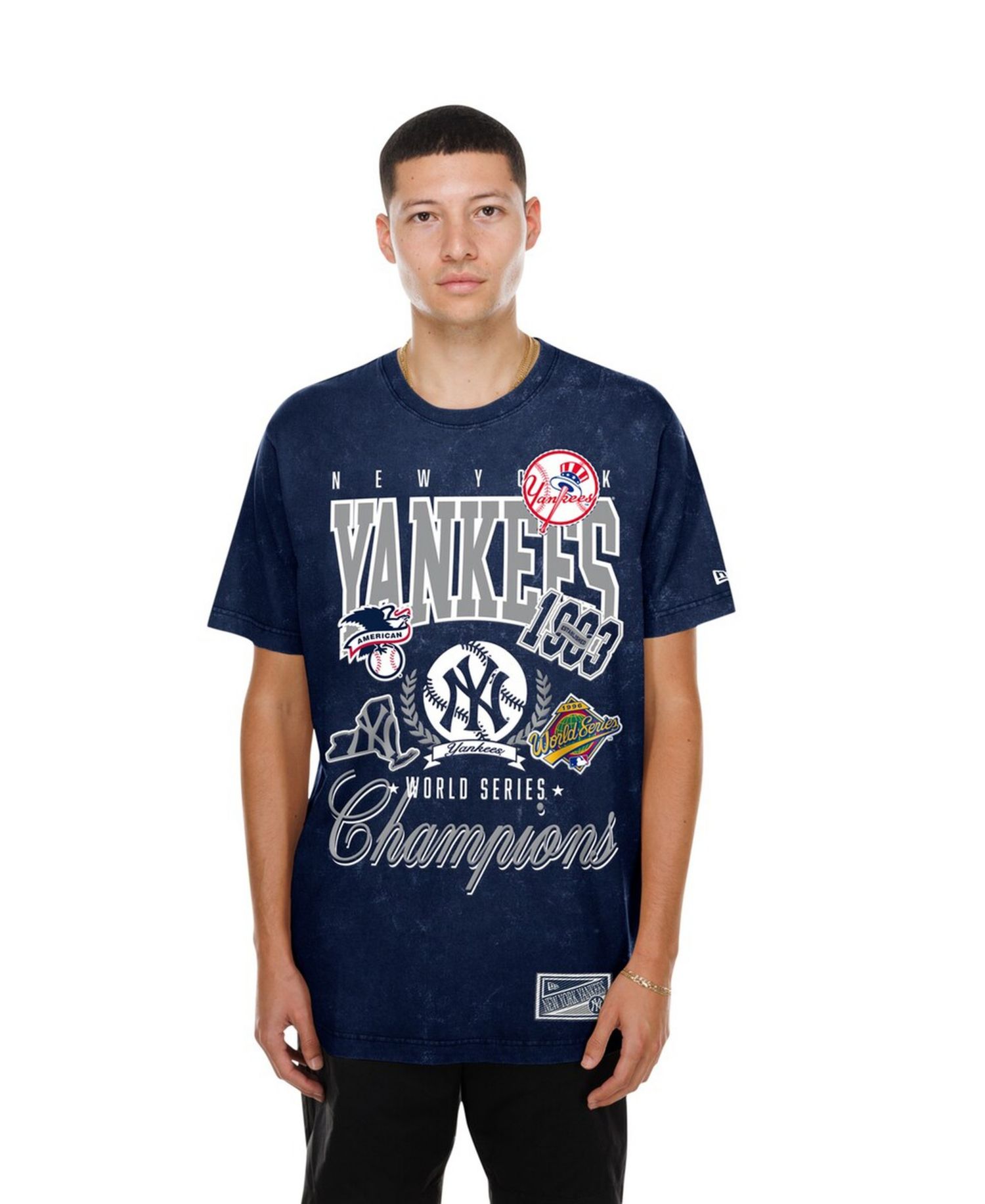 Men's Navy New York Yankees Mineral Wash T-Shirt