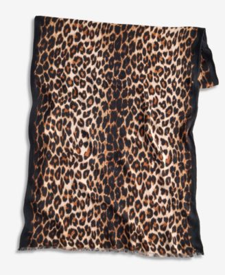Classic Leopard Print Scarf