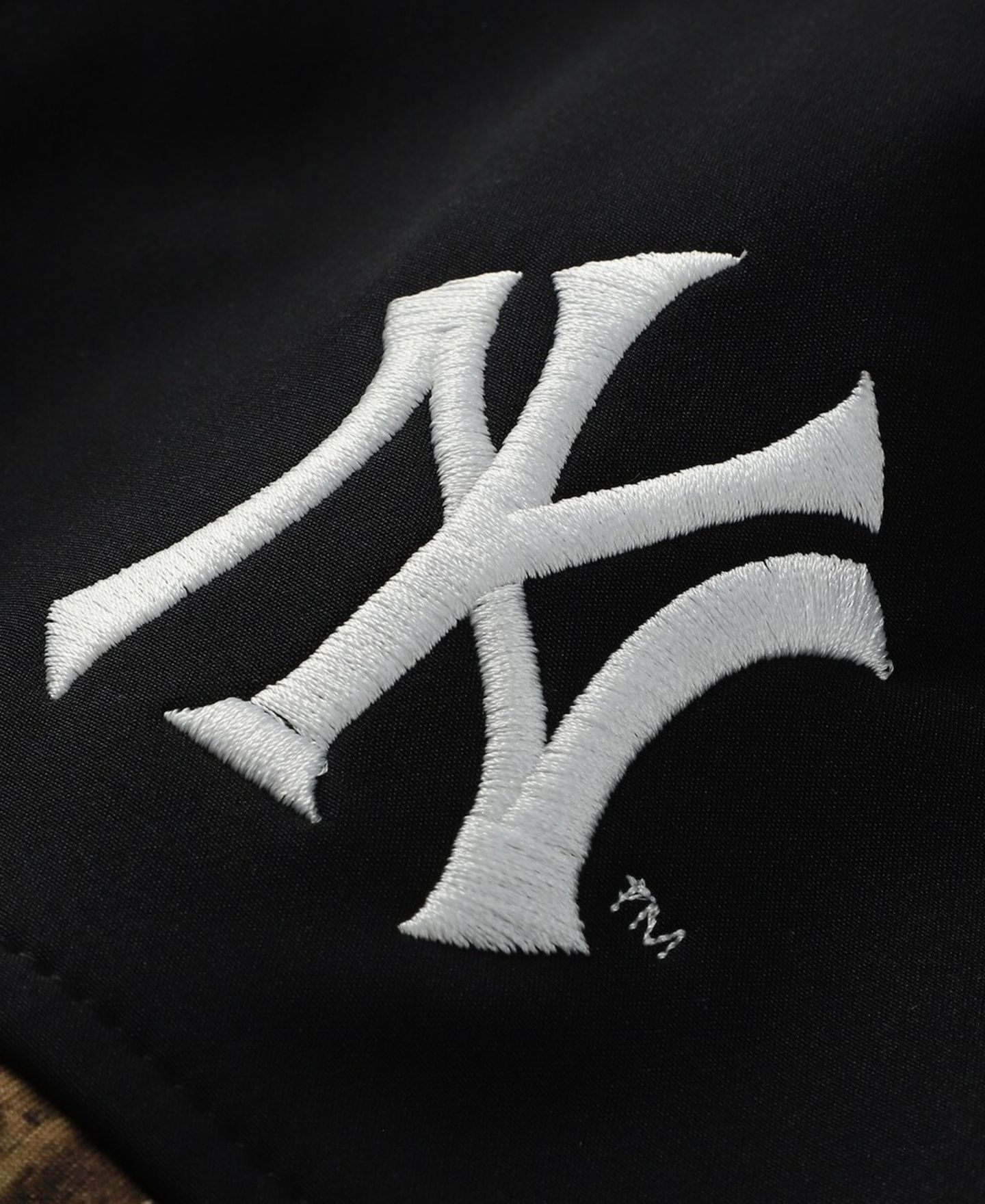 Мужская куртка Dunbrooke Camo New York Yankees Hunter Softshell Realtree Full-Zip — фото 4
