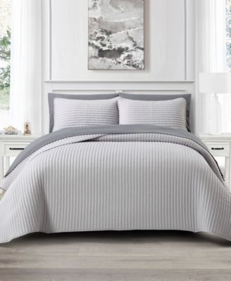 Ayeli Textured 7-Piece Quilt Set, Queen