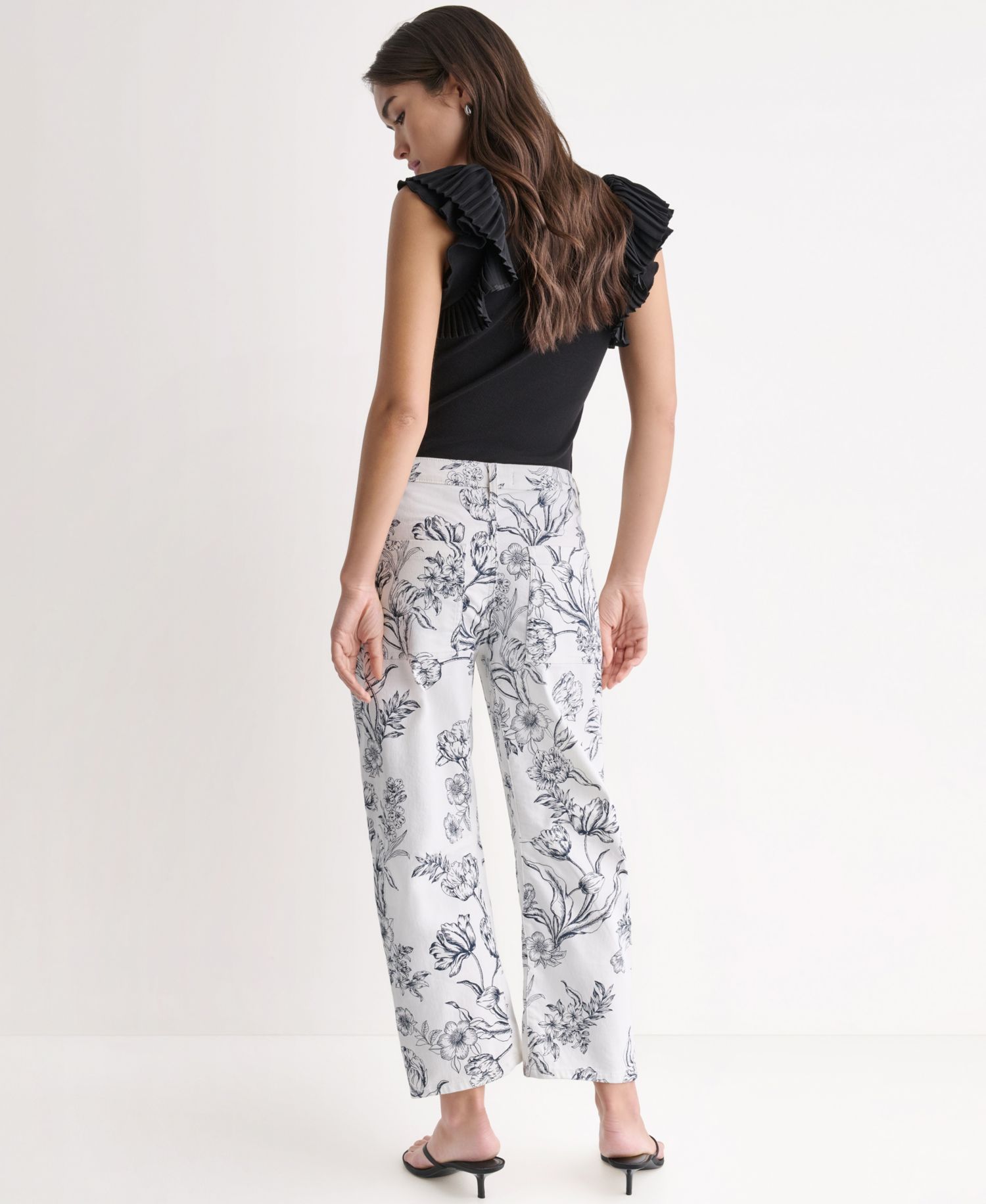 Women's Printed Flat-Front Barrel Leg Jeans