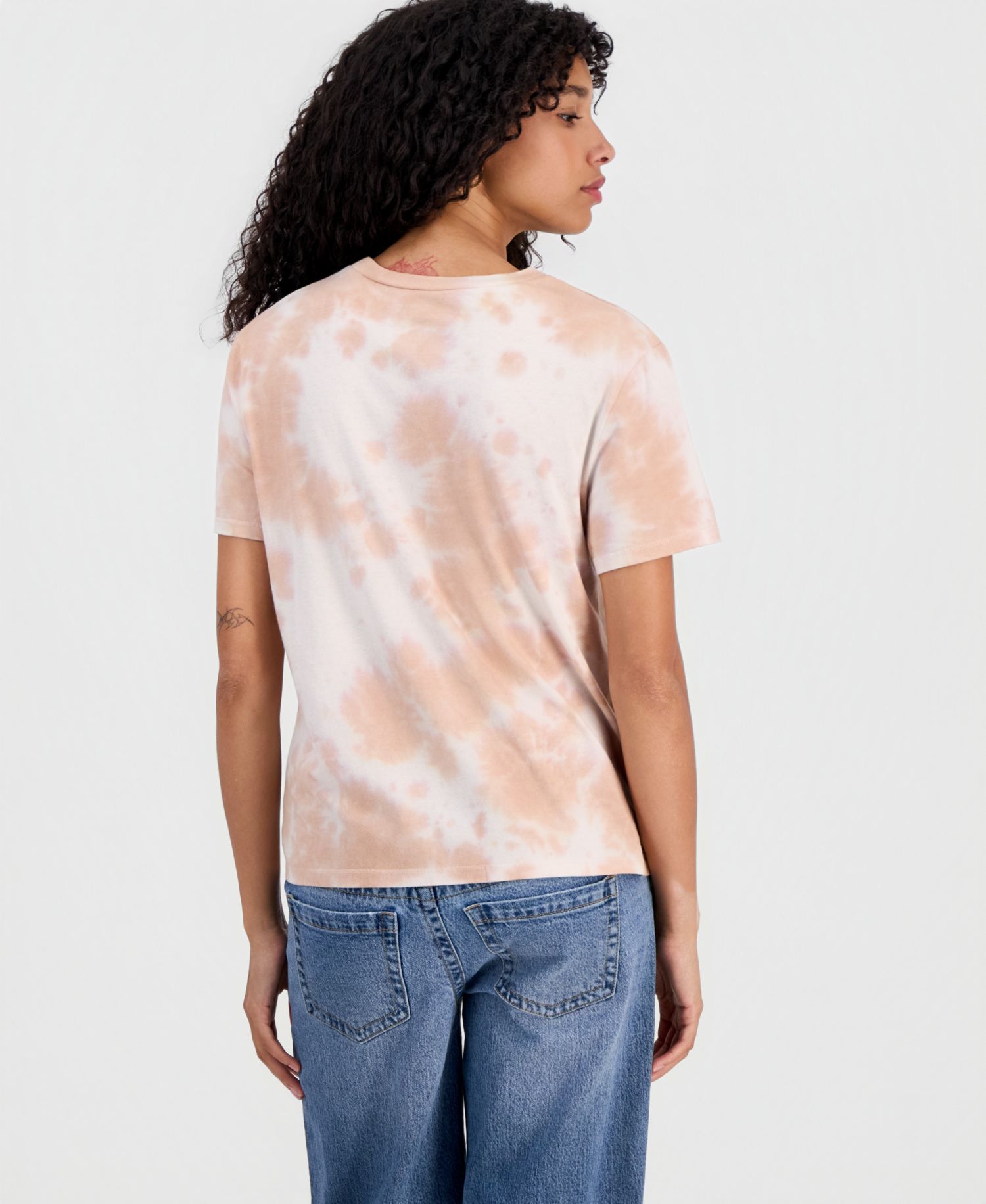 Juniors' Peanuts Cloud-Wash Crewneck Tee
