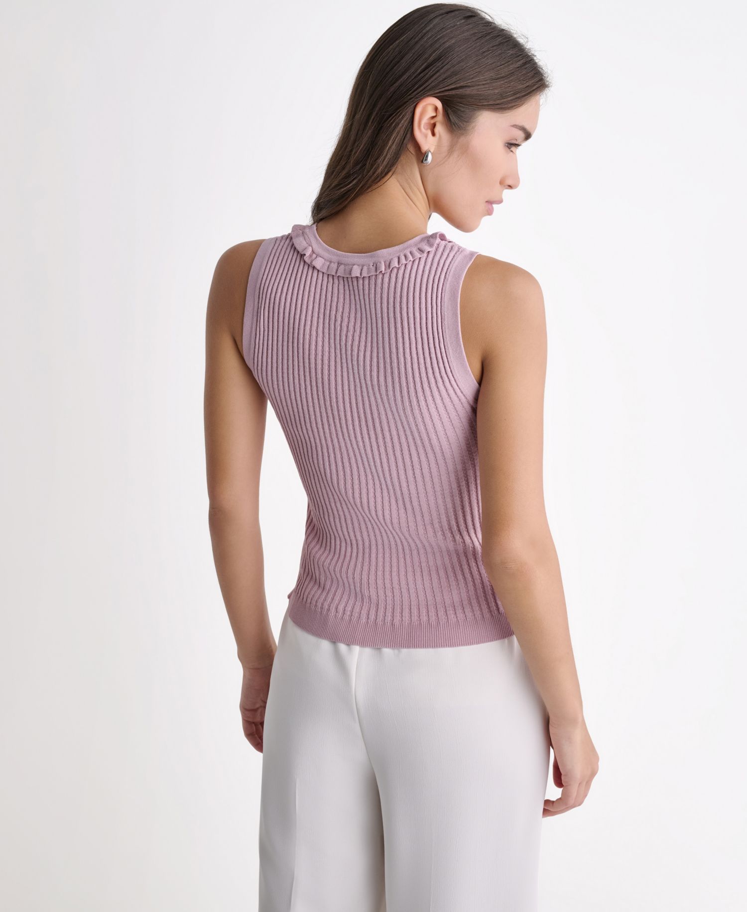 Women's Sleeveless Scoop Neck Knit Top