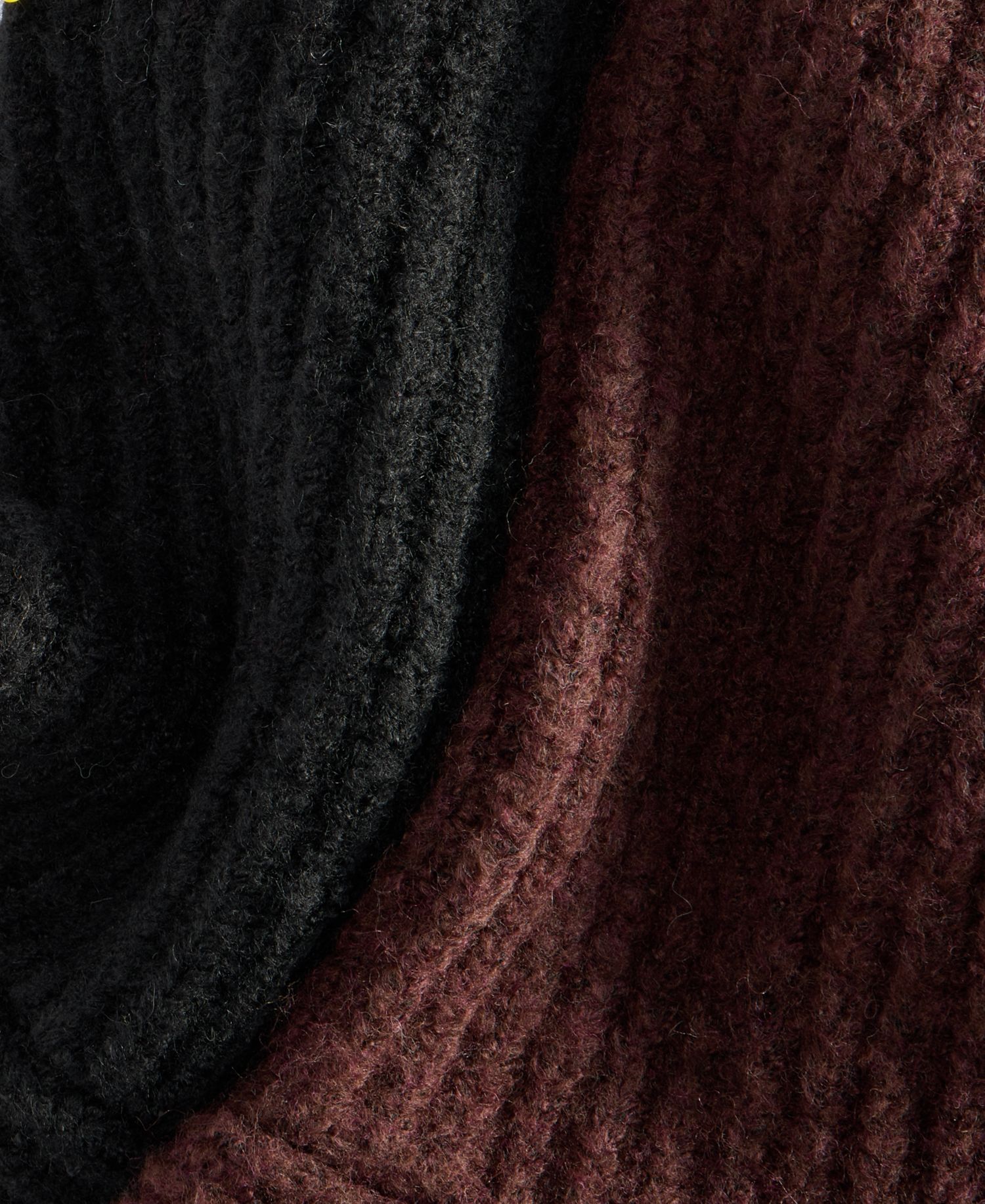 Women's Rib-Knit Bonnet