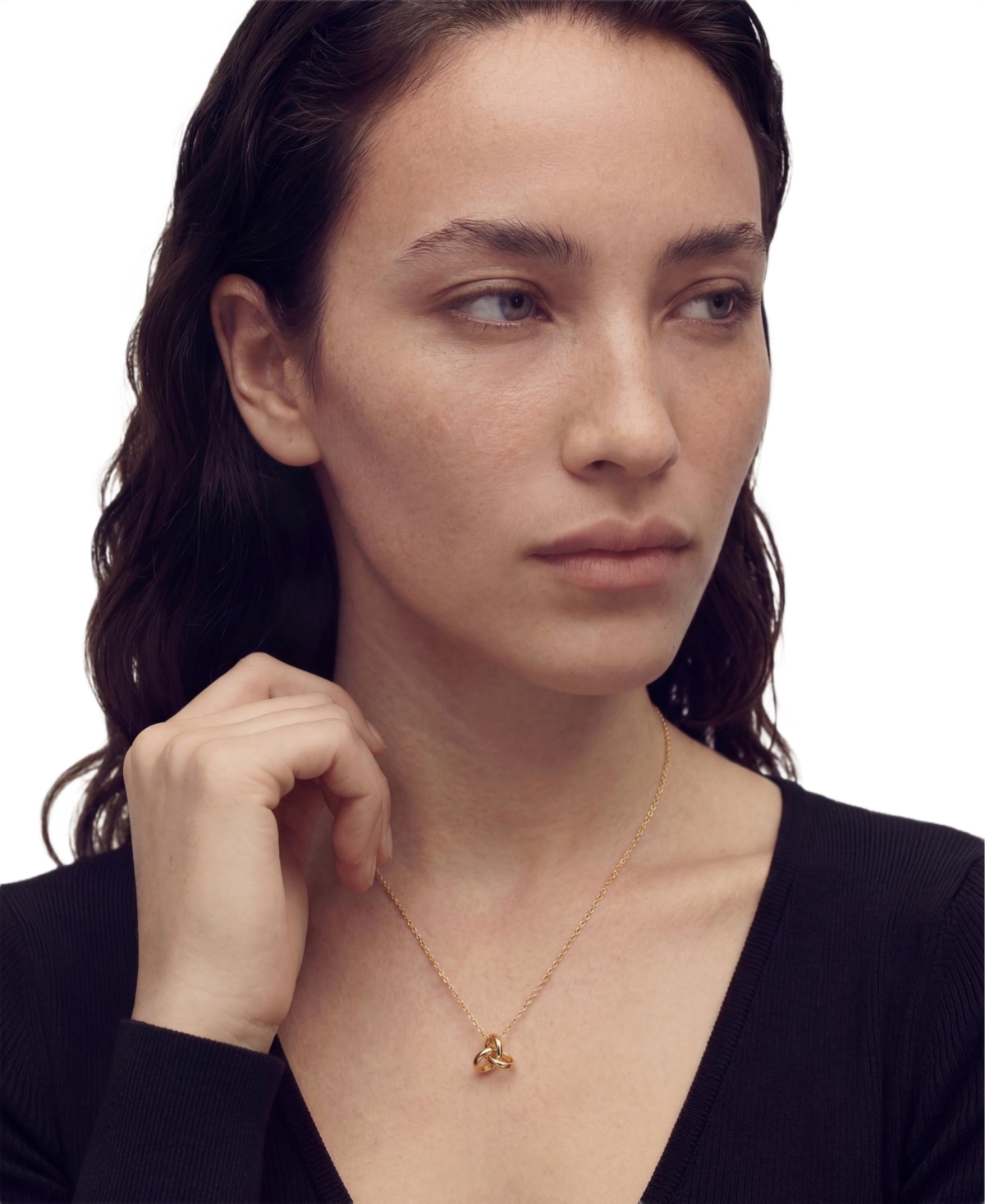 St. Moran Gold Oversized Knot Pendant Brea Necklace