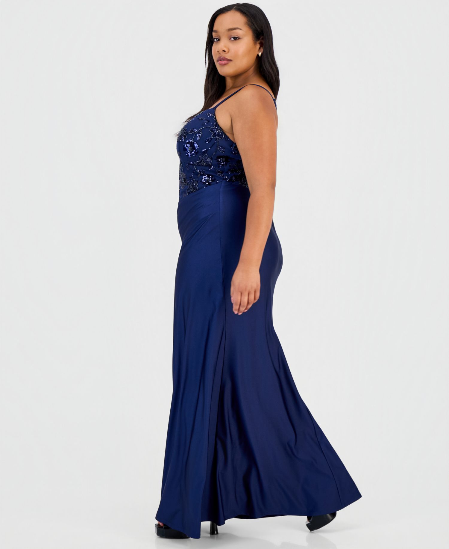 Trendy Plus Size Sequinned Pleated Gown