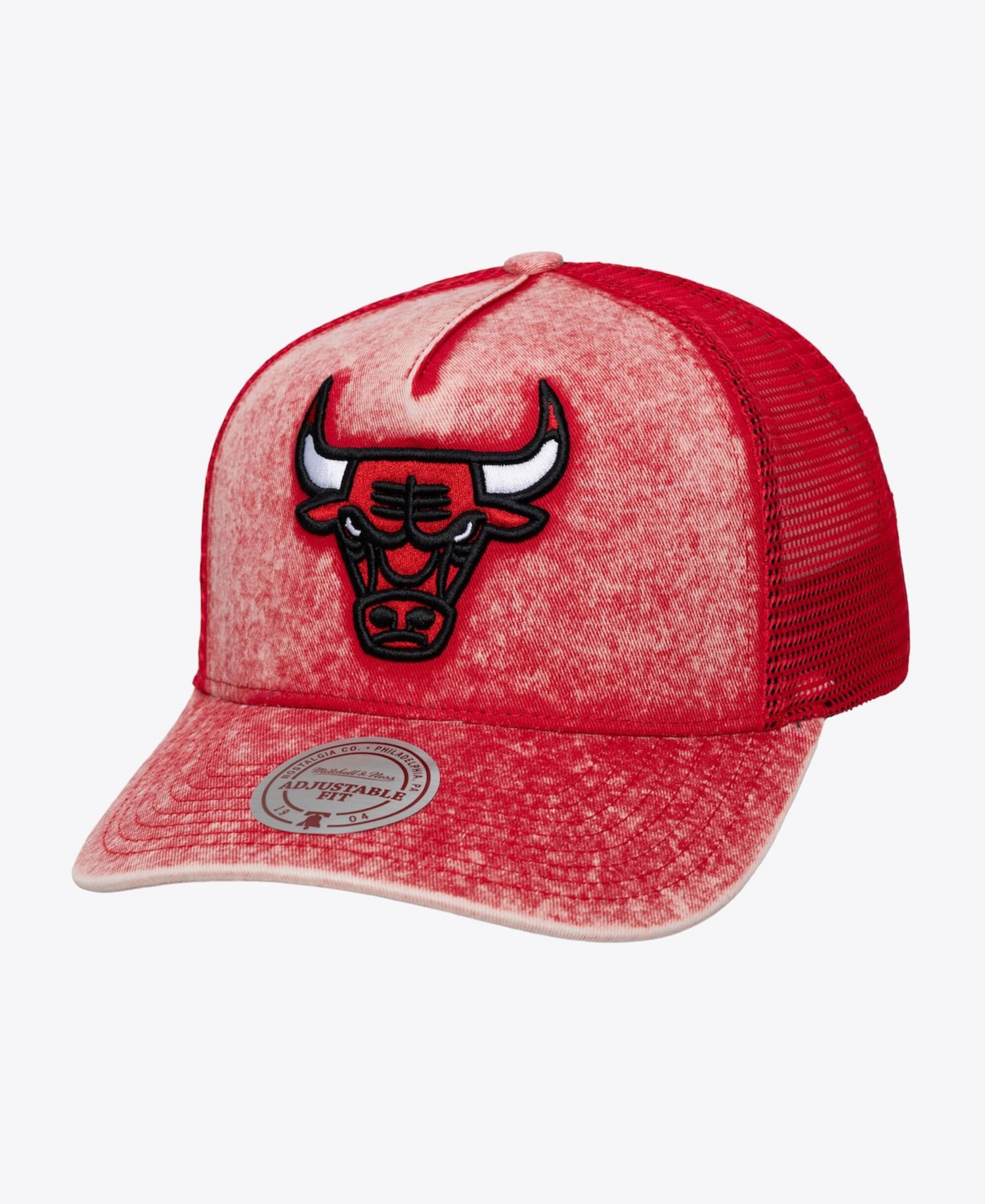 Men's Red Chicago Bulls Gameday Snow Wash Adjustable Trucker Hat
