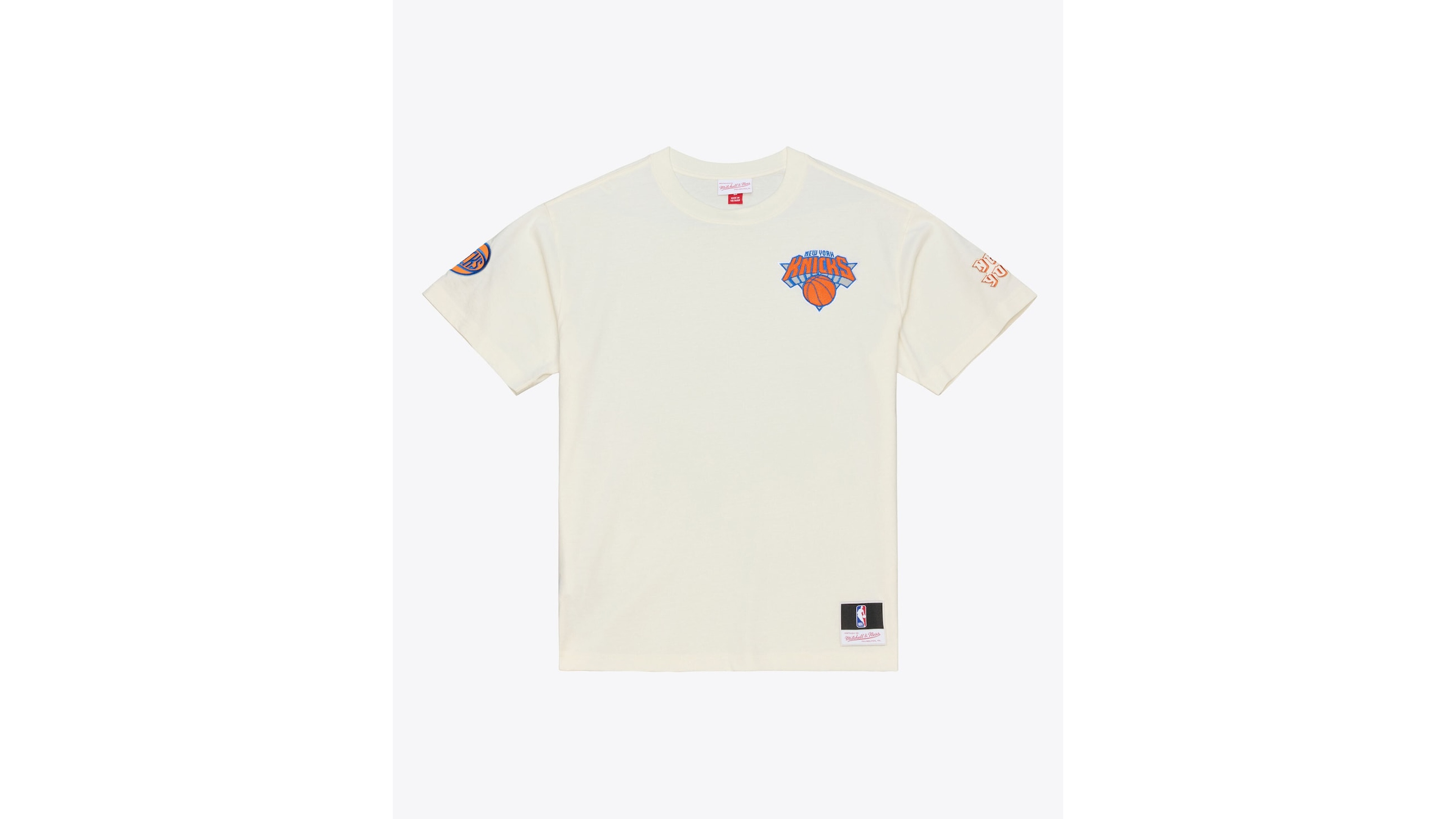 Mitchell & Ness Men's Cream New York Knicks Hardwood Classics Chainstitch Premium T-Shirt