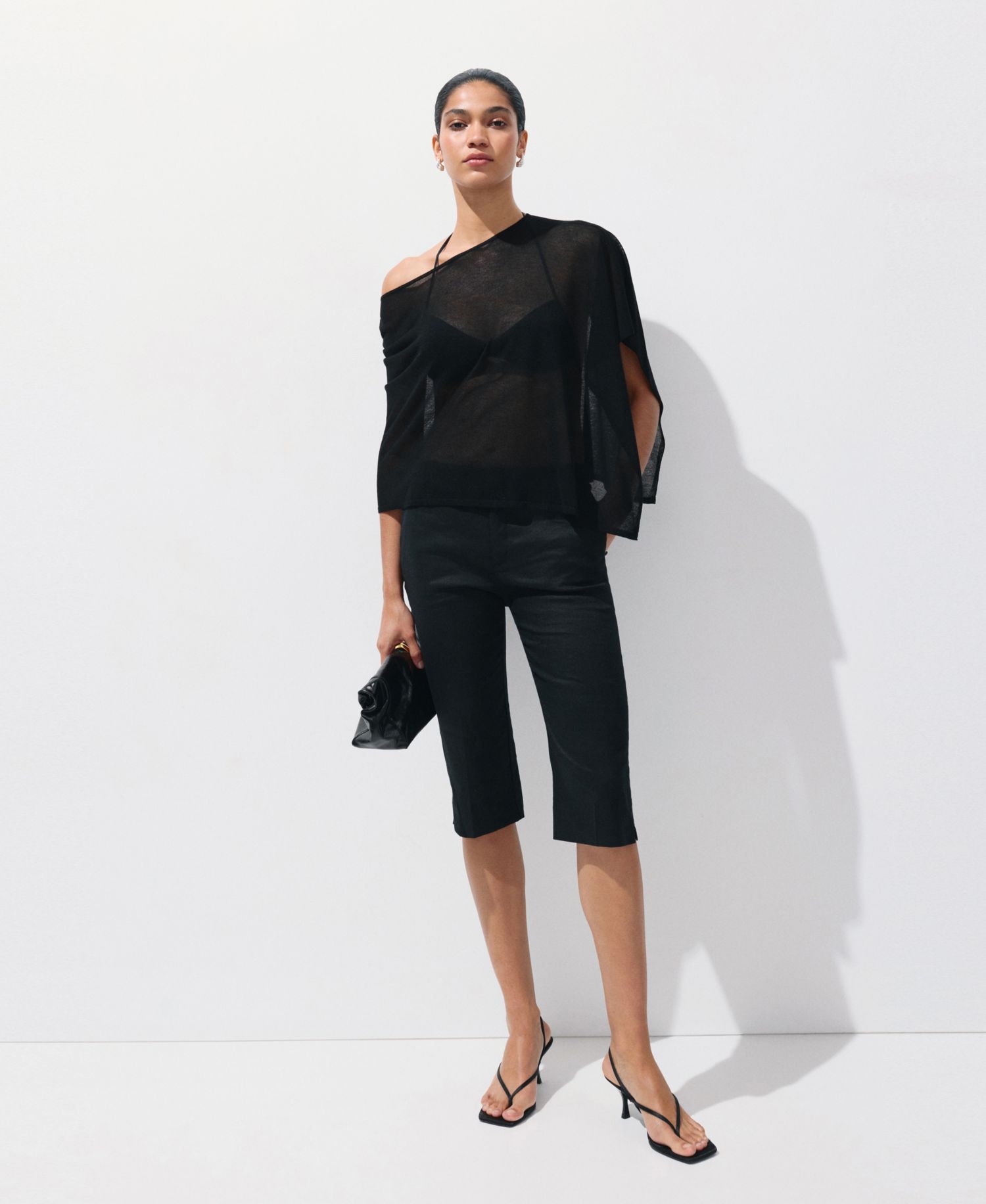Women's Asymmetrical Knitted Cape