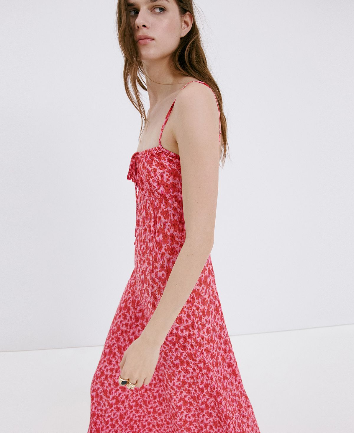 Mango Women's Floral-Print Pleated Dress view 2 — MAYCSS fashion products
