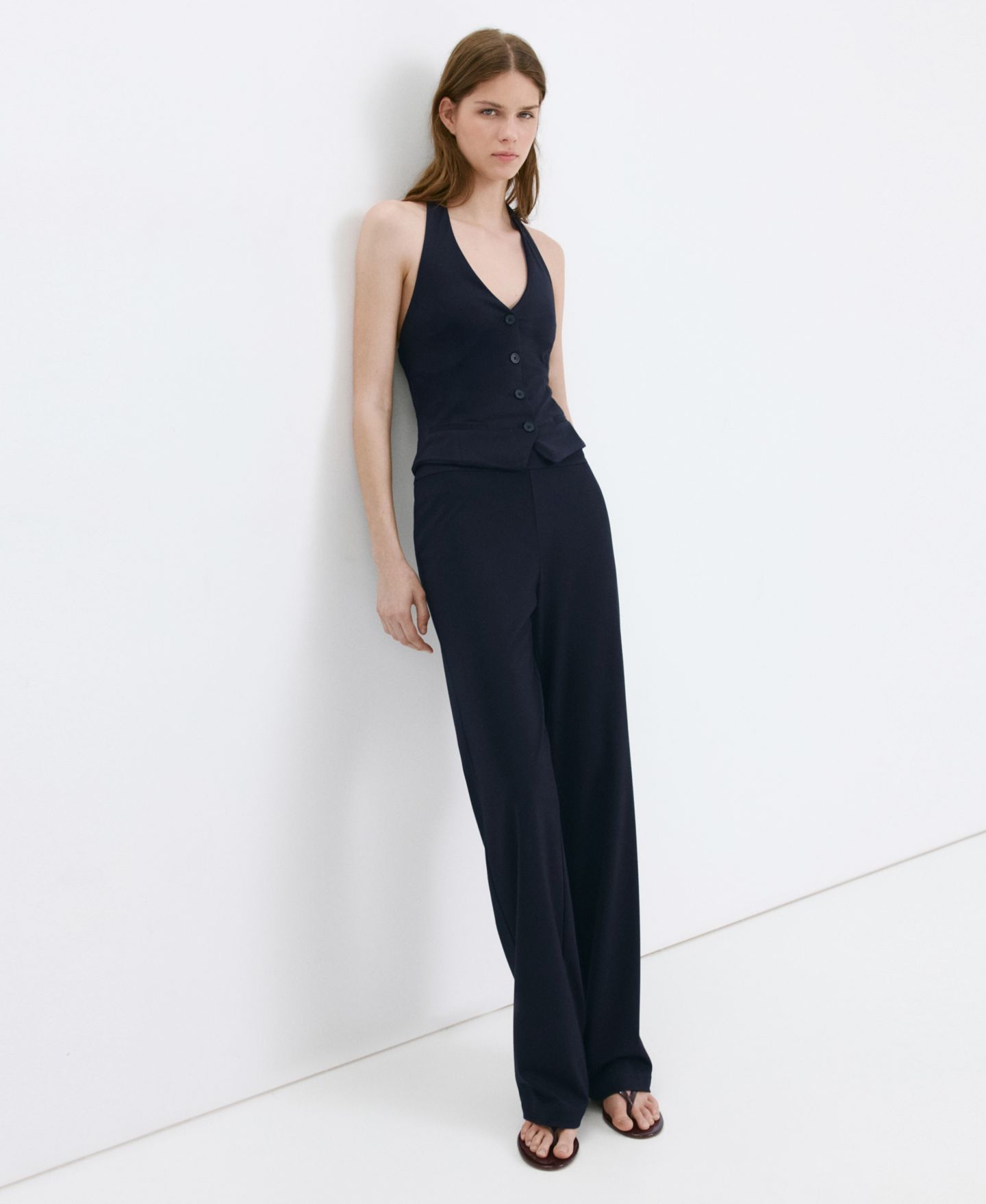 Женский жилет Mango Buttons Halter-Neck Vest, цвет: Тёмно-синий — фото 2