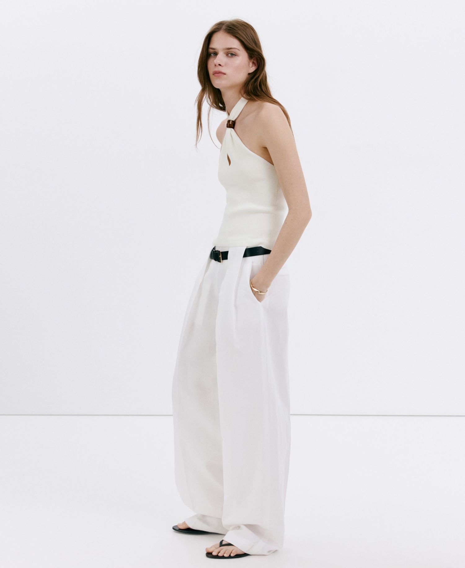 Women's Halter-Neck Knitted Top