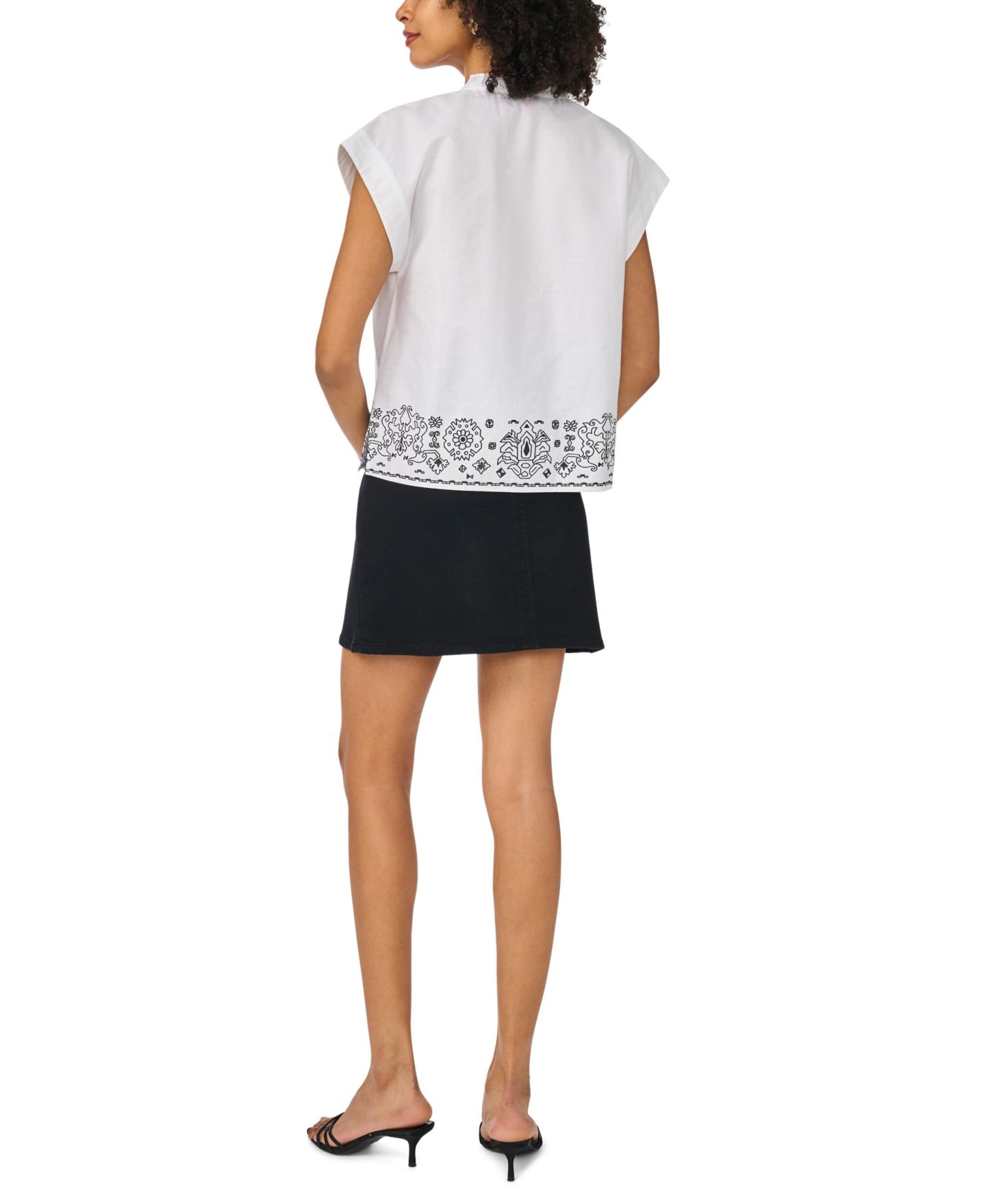 Женский топ Vince Camuto Rolled-Up Short-Sleeve, цвет: Белый — фото 6