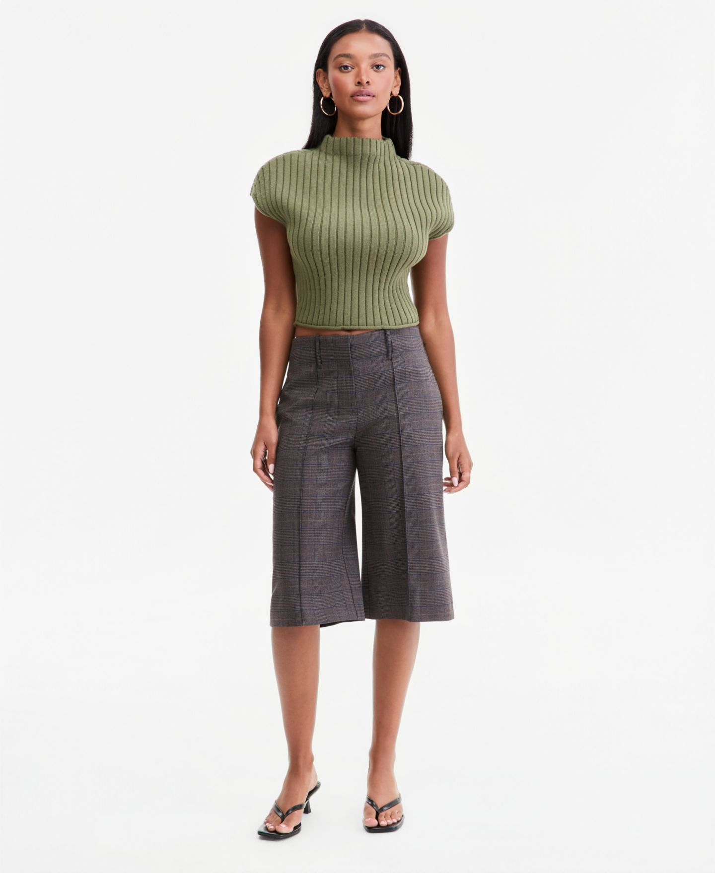 Женские шорты Bar III Plaid High-Rise Knee-Length, цвет: Коричневый клетчатый — фото 1