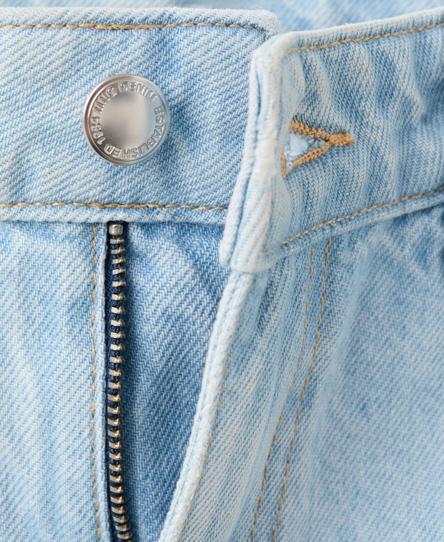 Women's High-Waist Straight-Fit Denim Shorts