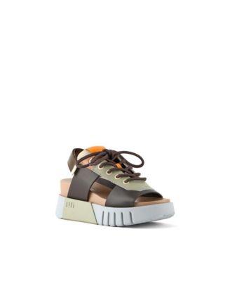Women's Delta Sporty