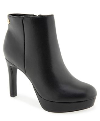 Women's Jeanne Platform Bootie