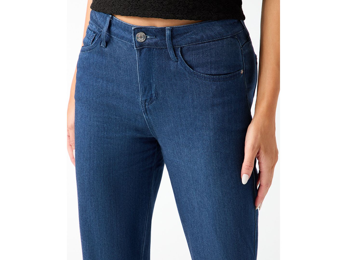 Женские джинсы GUESS Carter Mid-Rise Flare, цвет: Небесно-голубой — фото 3