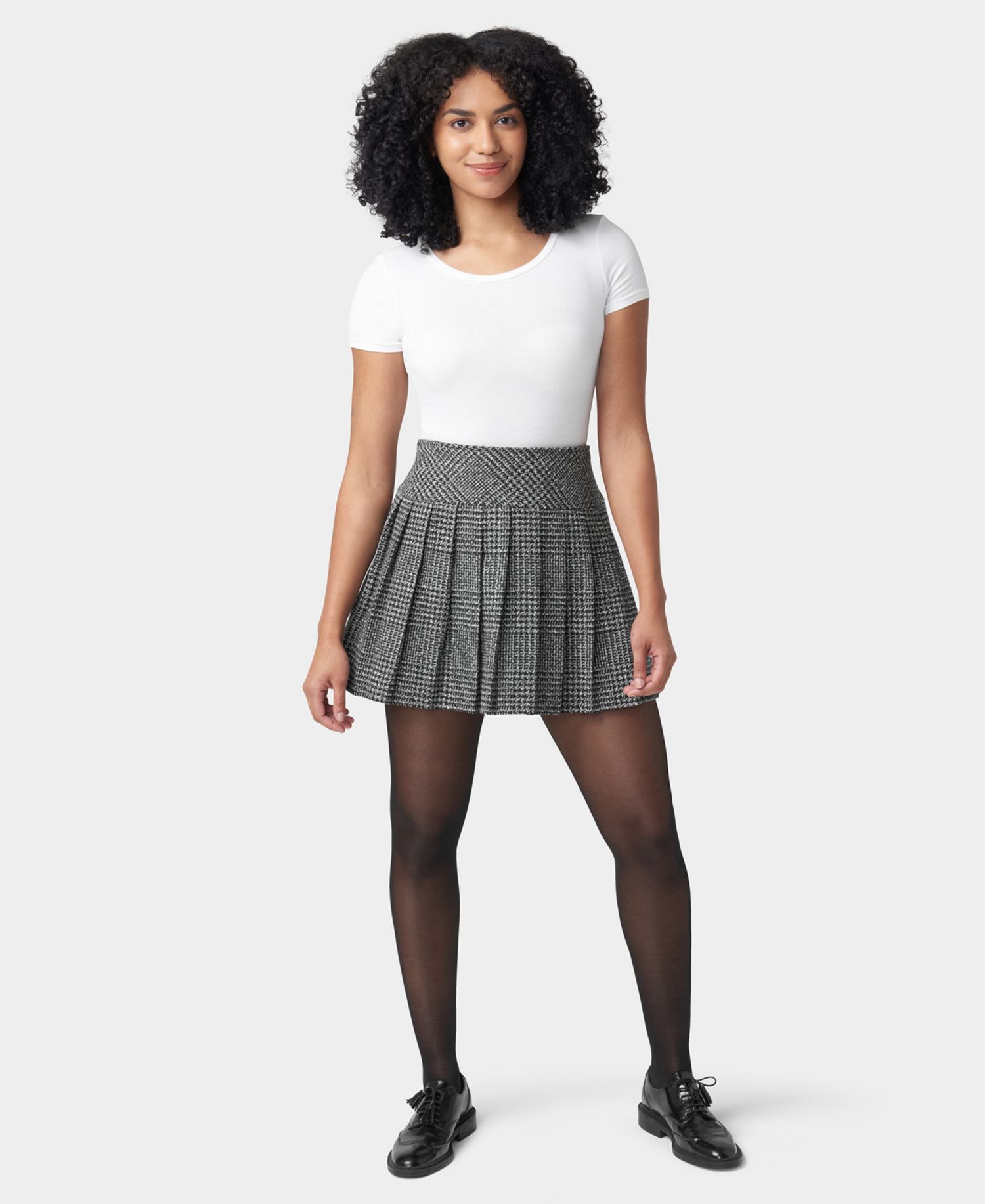 Women's So Silky Sheer Gloss Control-Top Pantyhose, U24423