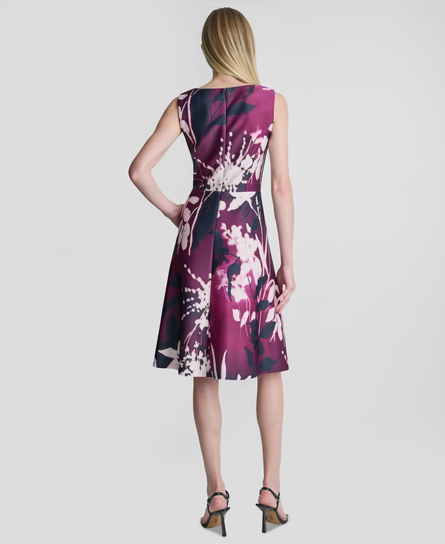 Women's Sleeveless Crewneck A-Line Midi Dress
