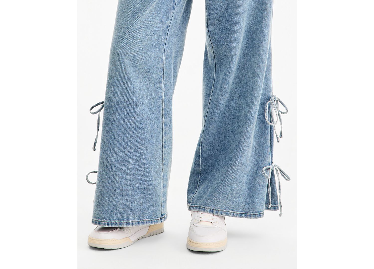 Juniors' Wide-Leg Elastic Back Side Tie Jeans