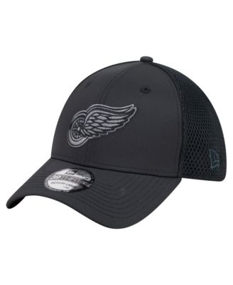 Men's Black Detroit Red Wings Blackout 39THIRTY Flex Fit Hat