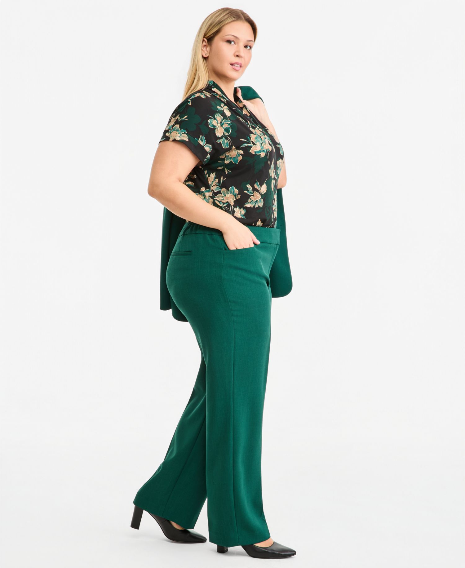 Plus Size Fly-Front L-Pocket Slim Trousers