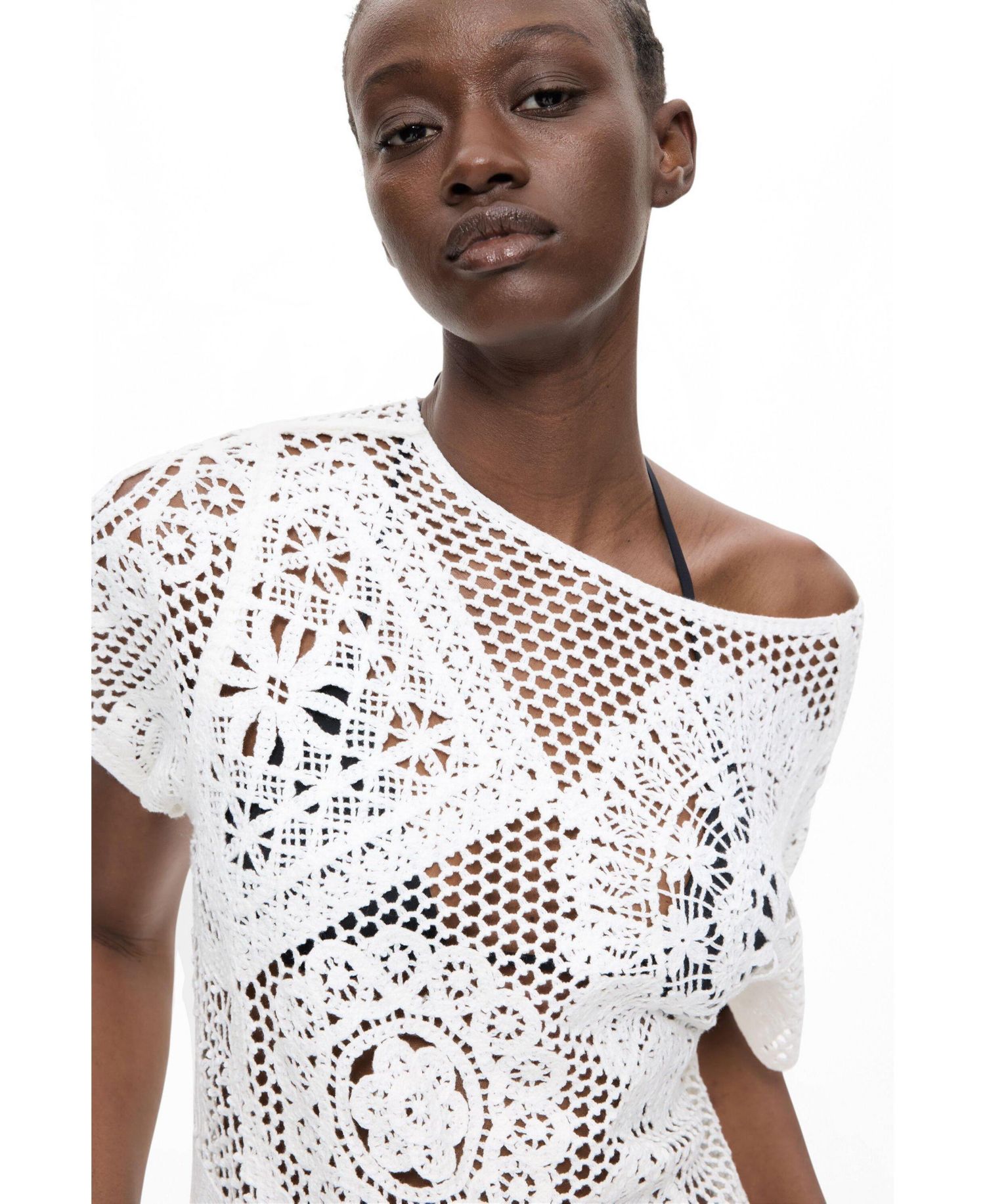 Women's Asymmetric crochet t-shirt