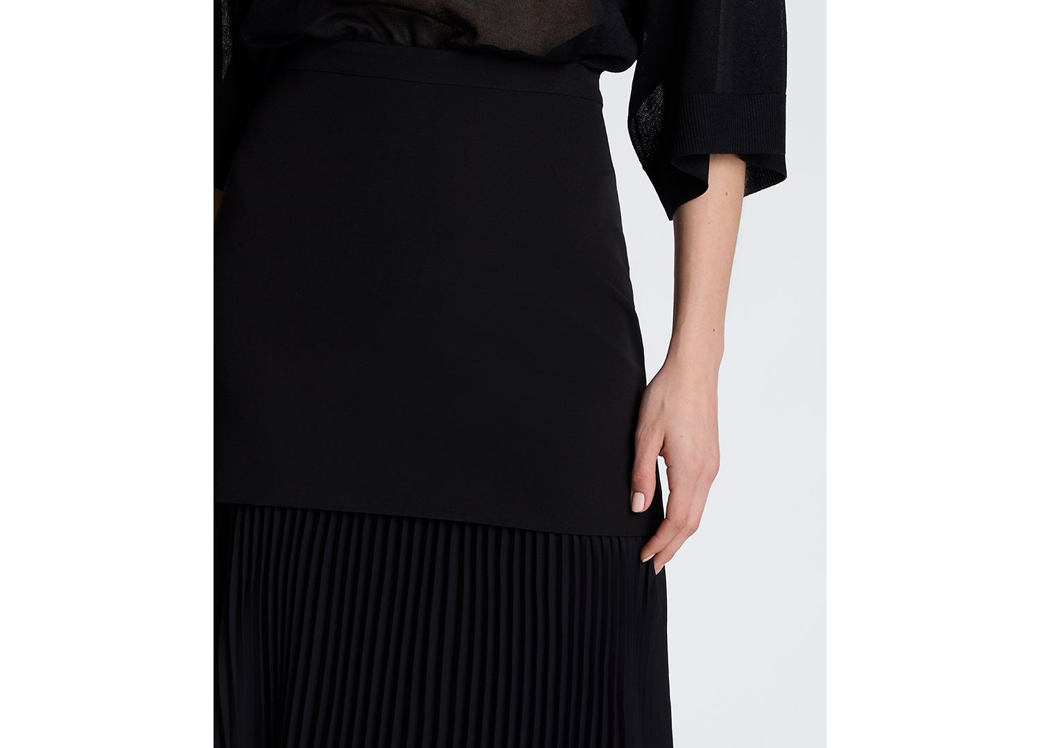 Women's Pleated Maxi Skirt