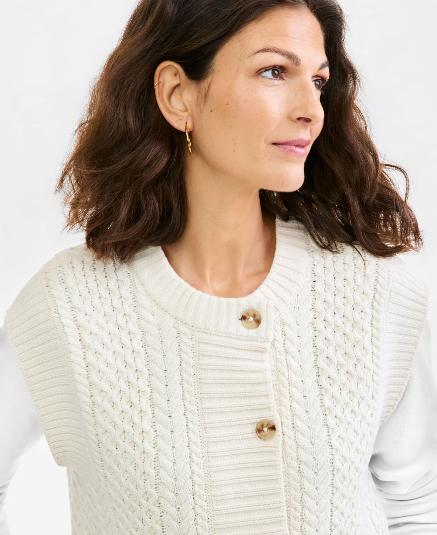 Женский жилет Style & Co Cable-Knit Crewneck Sweater Vest, цвет: Palomino — фото 4