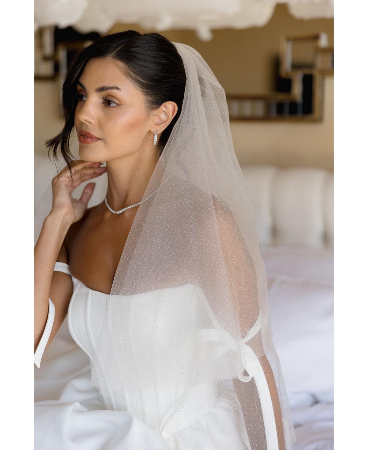 Untamed Petals Women's Last Disco Mini Veil