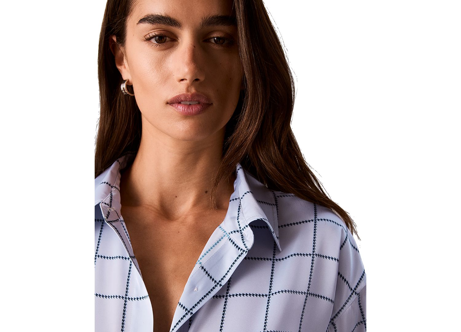 Women's Plaid Long-Sleeve Button-Up Shirt
