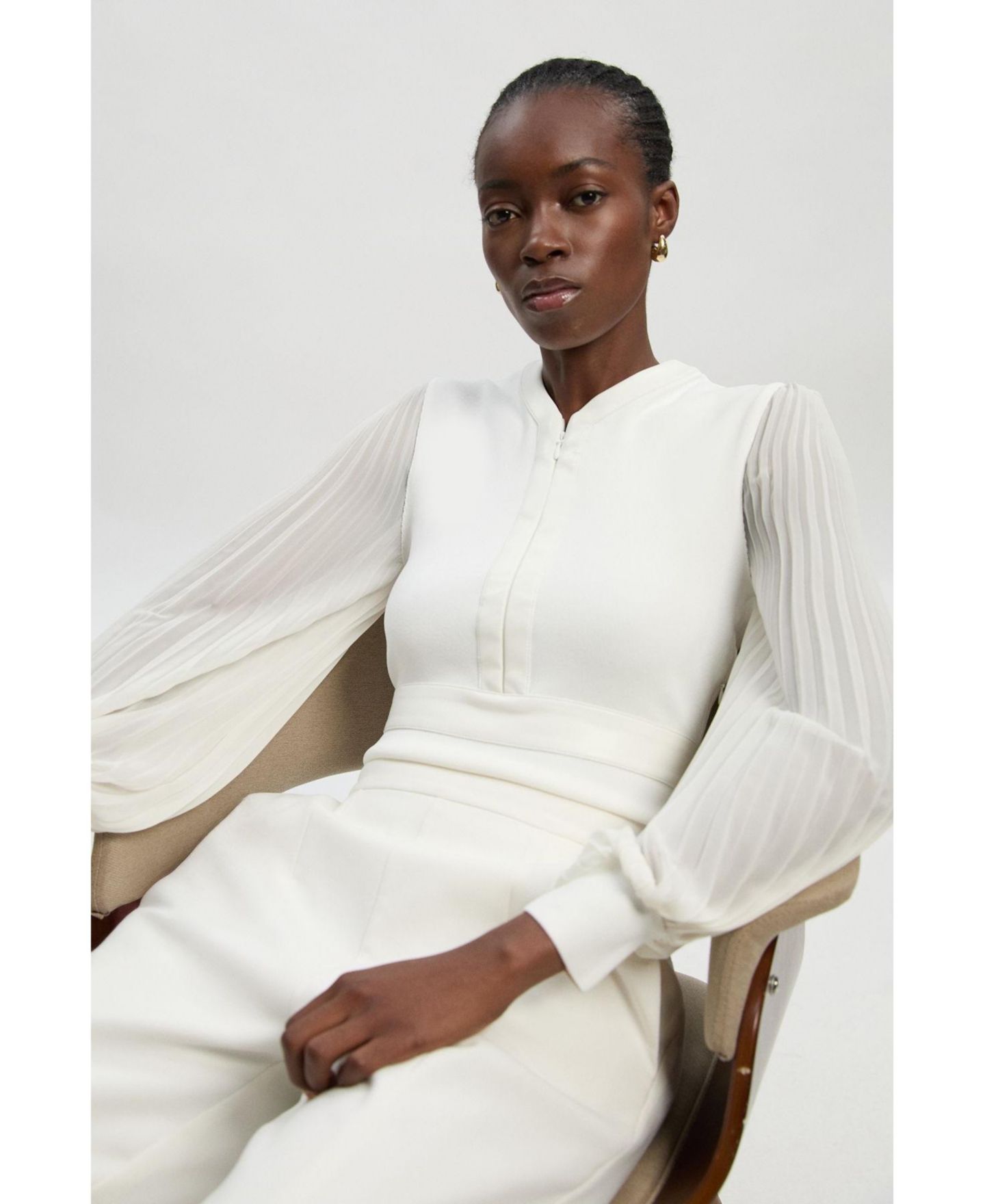 Женский топ Karen Millen Pleated Sleeve Zip-Neck, цвет: Слоновая кость — фото 3