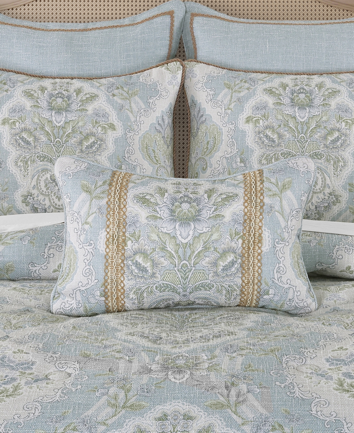 J Queen New York Pasadena Boudoir Decorative Pillow, 14" x 21"