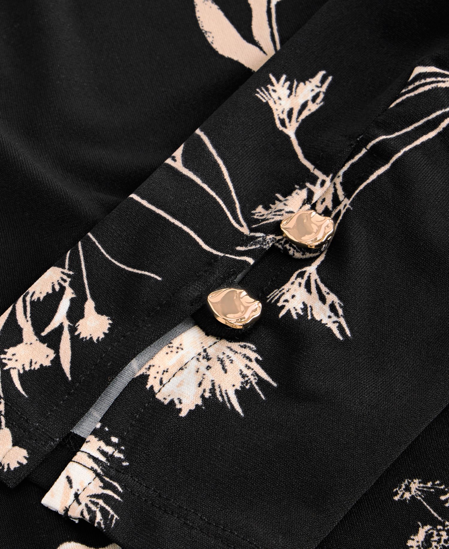 Women's Print Long-Sleeve Blouse
