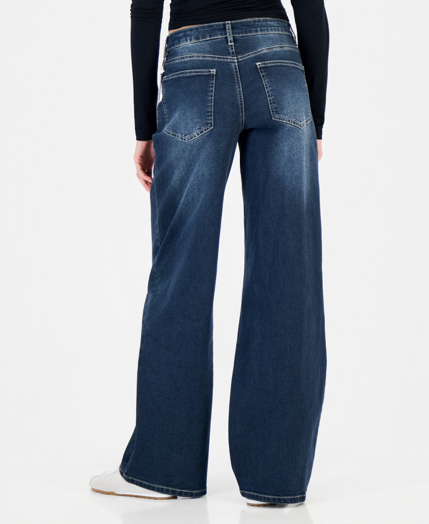 Juniors' 90s Wide Leg Rhinestone-Chain High-Waisted Cotton-Blend Jeans
