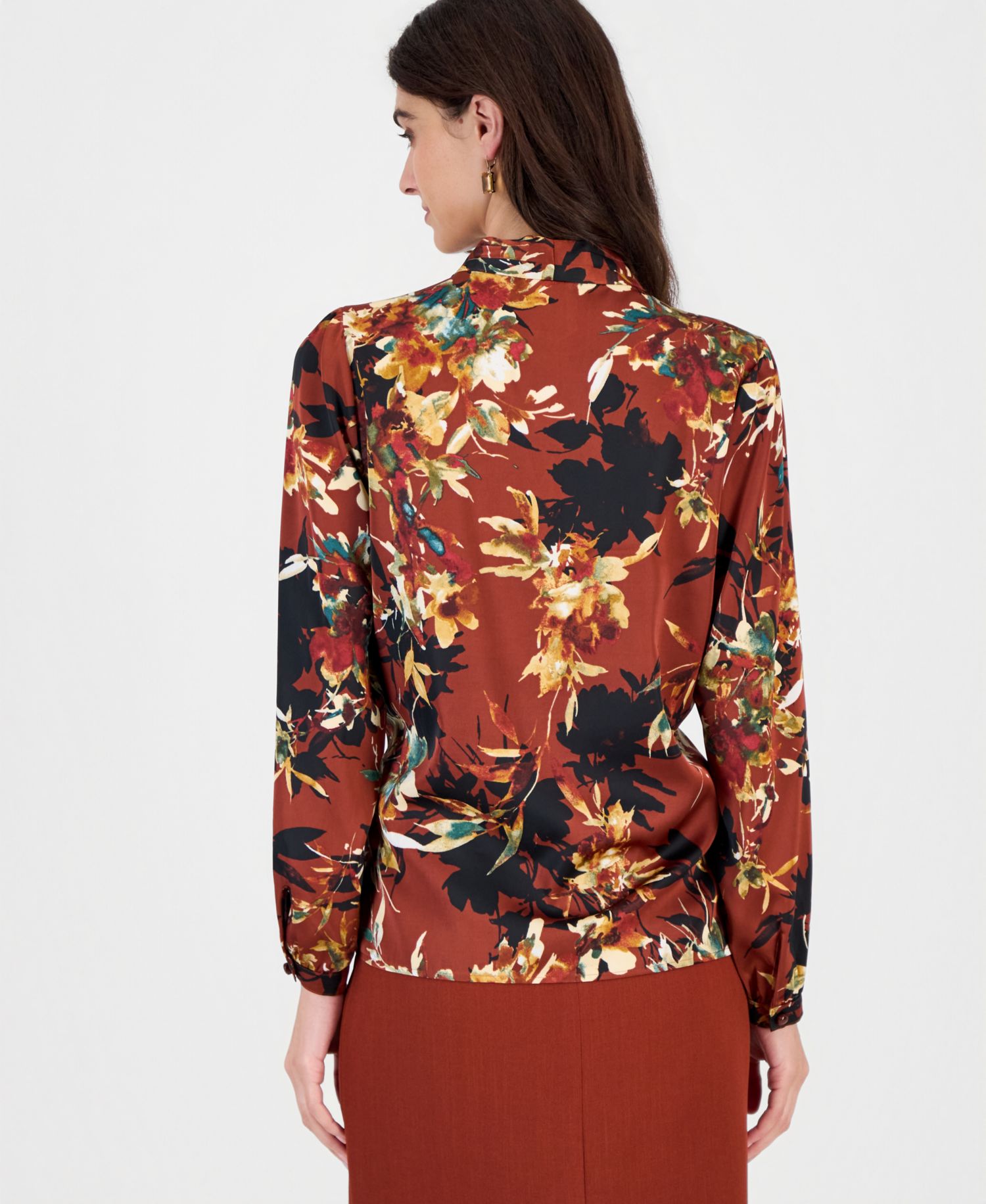 Women's Long-Sleeve Floral-Print V-Neck Blouse