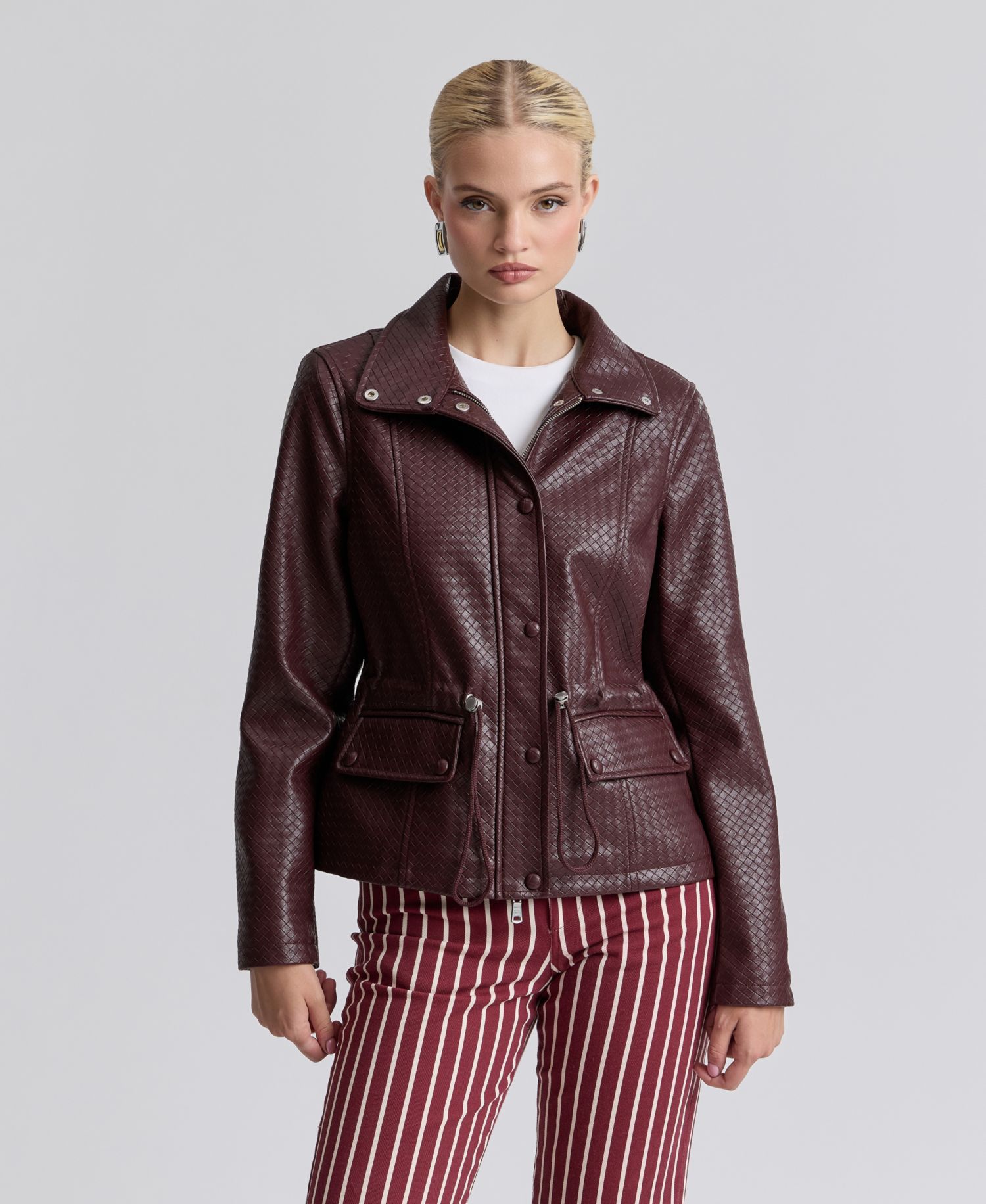 Women's Textured Mock-Neck Jacket