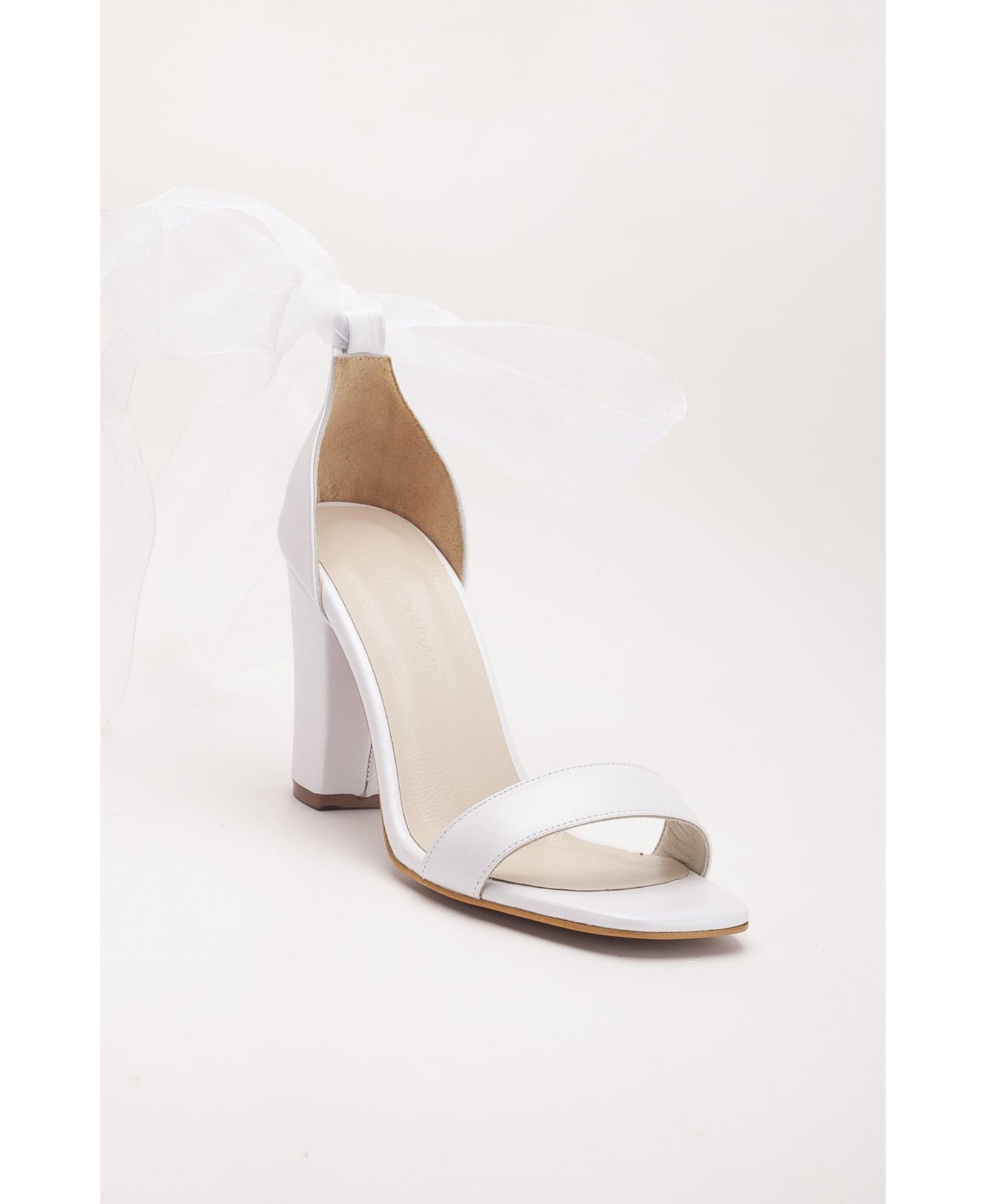 Женские сандалии Forever & Always Shoes Taylor Bridal Leather Sandals with Ribbon, цвет: Слоновая кость кожаный — фото 4